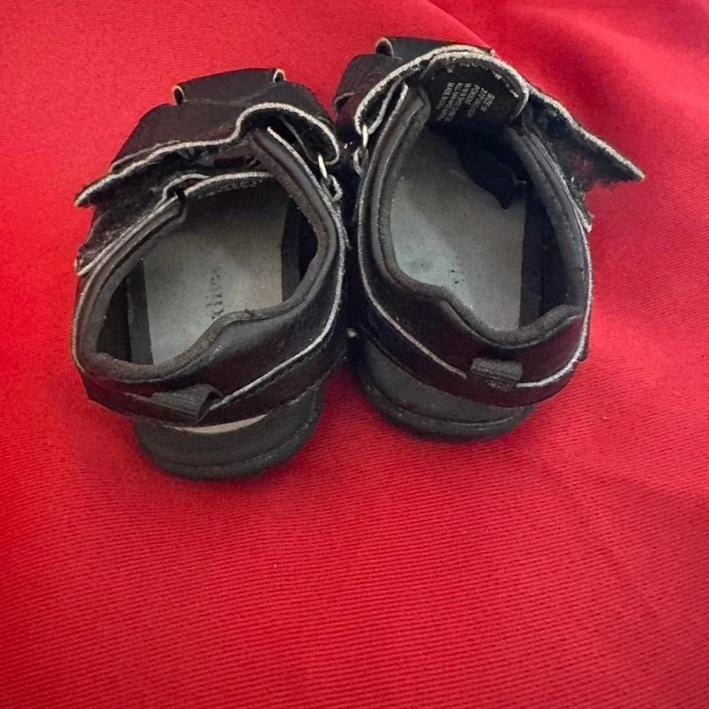 Kids Black Hook & Loop Sport Sandals Casual Outdoor Shoes